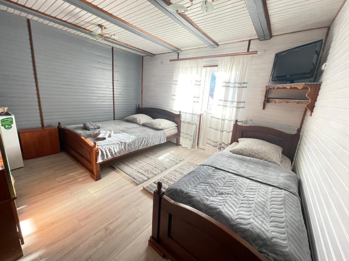 Sadyba U Halyny Sunrise Bukovel Exterior photo